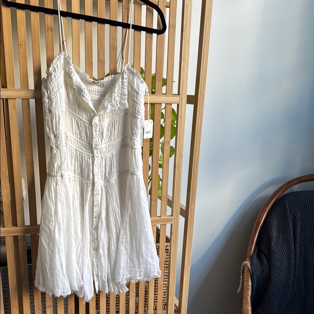 White Sleeveless Button-Down Dress